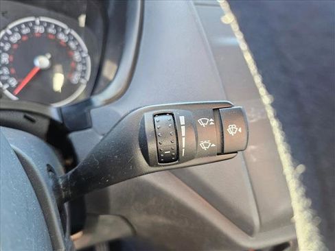 Used 2012 Ford Transit Connect XL image 16