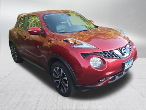 Used 2017 Nissan Juke SL AWD/4WD image 3