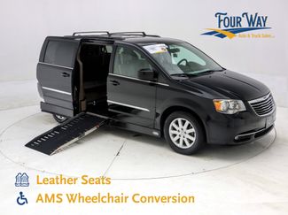 Used 2014 Chrysler Town & Country Touring video 1