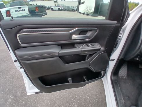New 2026 RAM 1500 Big Horn w/ Night Edition AWD/4WD image 9