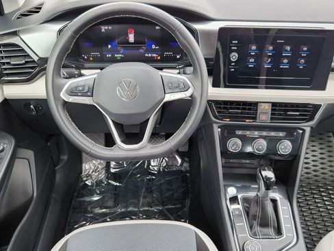 Used 2025 Volkswagen Taos S image 3