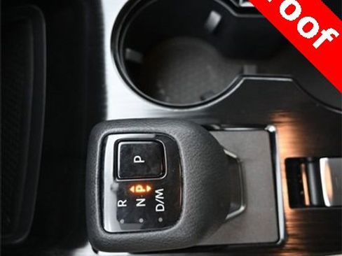 Used 2023 Nissan Rogue SL w/ SL Premium Package image 17