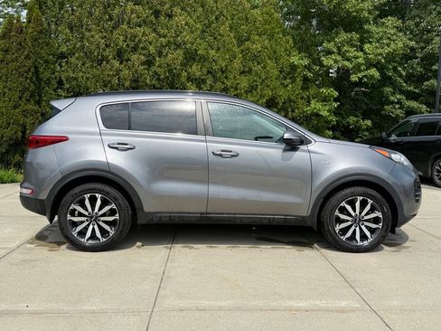 Used 2018 Kia Sportage EX w/ Option Group 040 AWD/4WD image 7