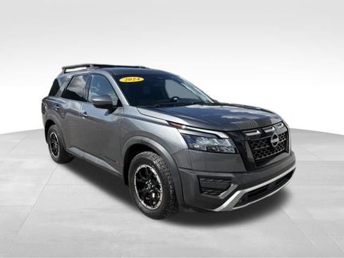 Used 2024 Nissan Pathfinder Rock Creek AWD/4WD image 8