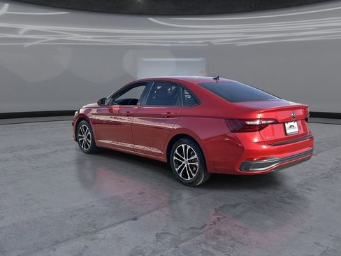 Certified 2024 Volkswagen Jetta Sport FWD image 4