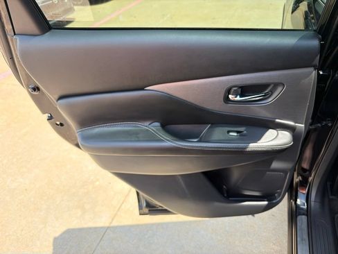 Used 2024 Nissan Murano SV w/ SV Midnight Edition Package AWD/4WD image 16