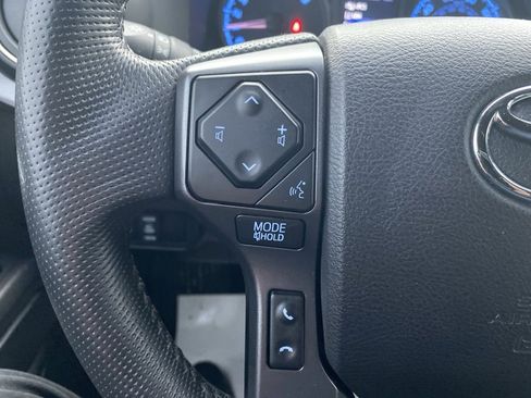 Used 2021 Toyota Tacoma TRD Sport image 25