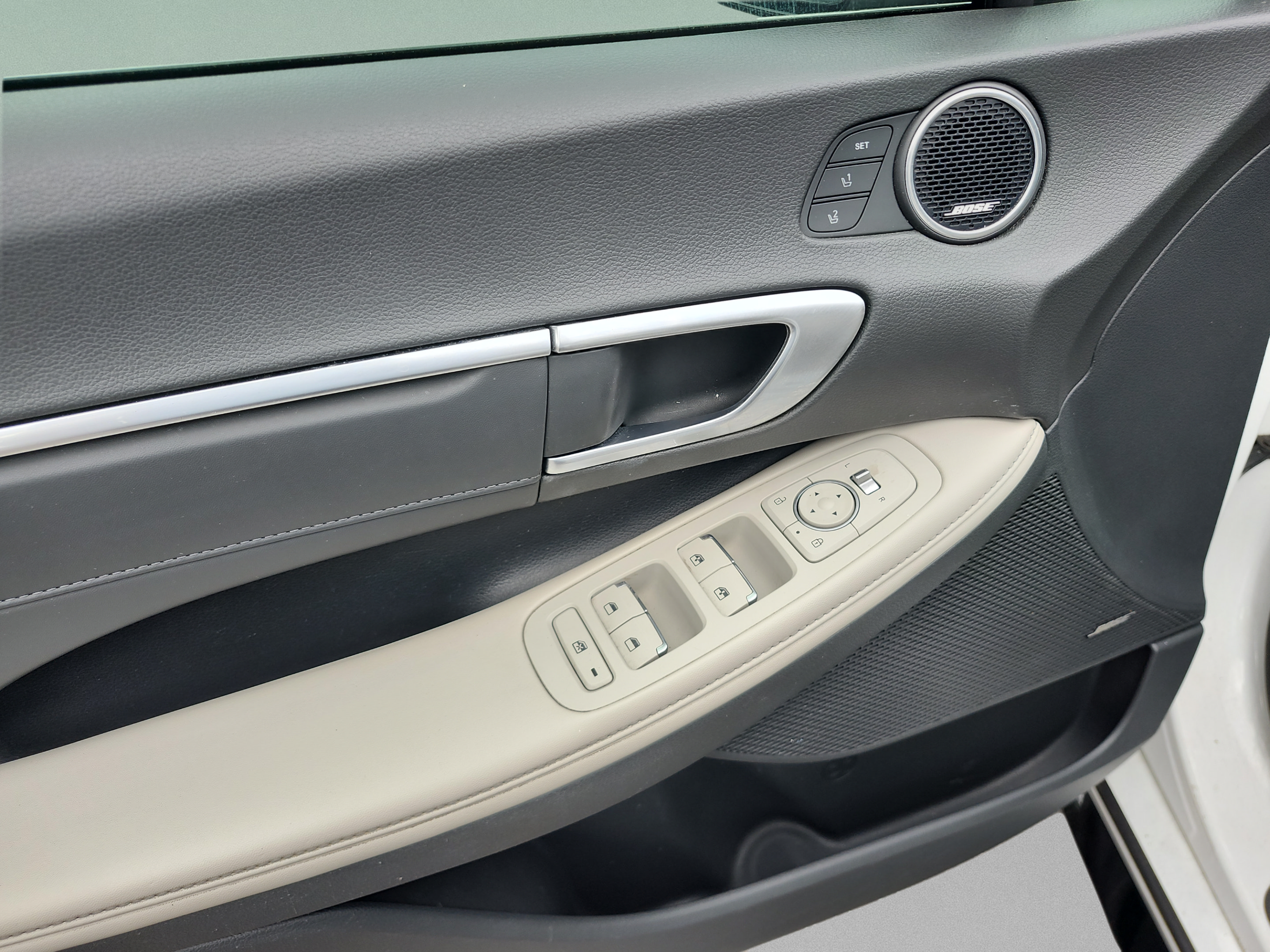 Used 2022 Hyundai Sonata Limited FWD image 14