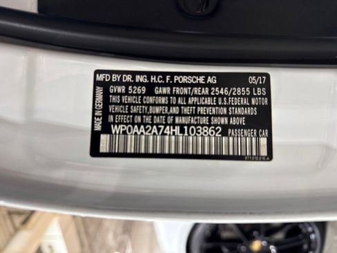 Used 2017 Porsche Panamera image 85