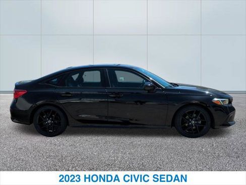 Used 2023 Honda Civic Sport image 6