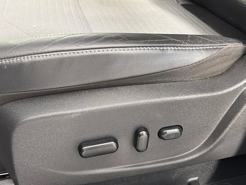 Certified 2019 Ford Escape SE AWD/4WD image 26