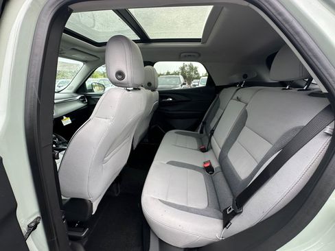 New 2026 Chevrolet TrailBlazer LT w/ Convenience Package AWD/4WD image 30