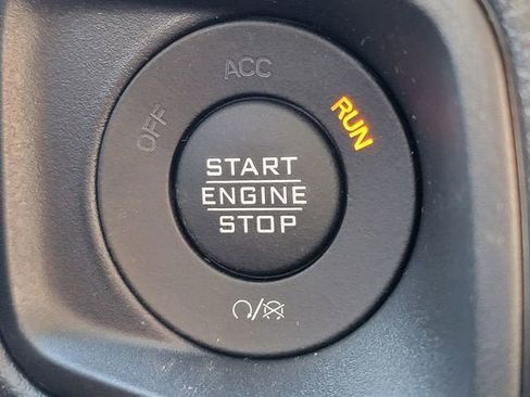 New 2026 Jeep Gladiator Sport image 4