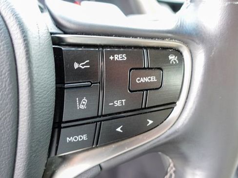 Used 2020 Lexus ES 350 w/ Premium Package image 15