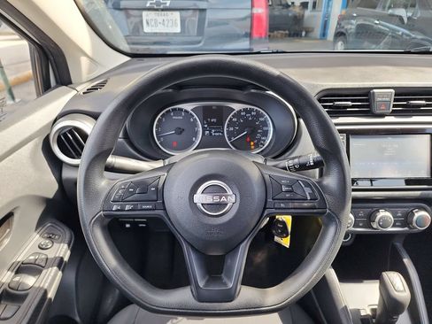 Used 2023 Nissan Versa S FWD image 19