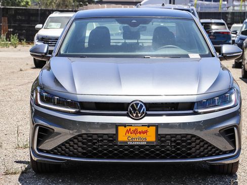New 2026 Volkswagen Jetta SEL FWD image 2