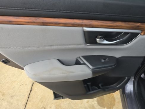 Used 2022 Honda CR-V EX image 11