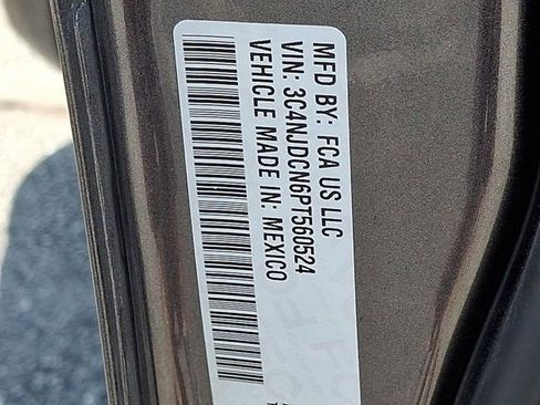 Certified 2023 Jeep Compass Limited w/ Elite Group AWD/4WD image 31