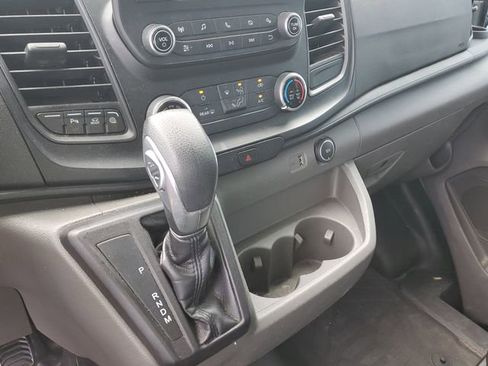 Used 2022 Ford Transit 250 Medium Roof RWD image 19