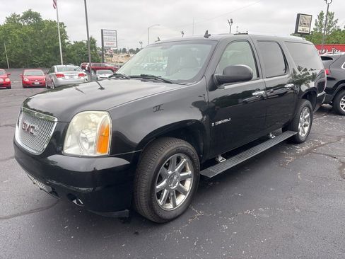 Used 2007 GMC Yukon XL Denali AWD/4WD image 1