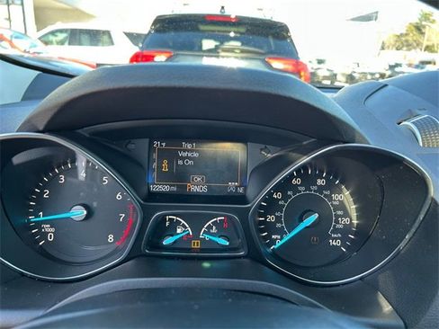 Used 2018 Ford Escape Titanium image 23