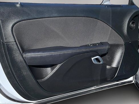 Used 2022 Dodge Challenger SXT image 20