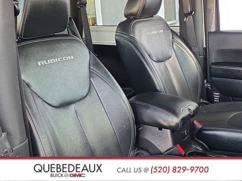 Used 2017 Jeep Wrangler Rubicon AWD/4WD image 28