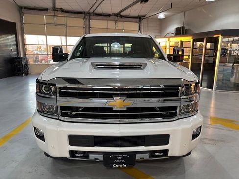 Used 2019 Chevrolet Silverado 2500 High Country w/ Duramax Plus Package AWD/4WD image 3