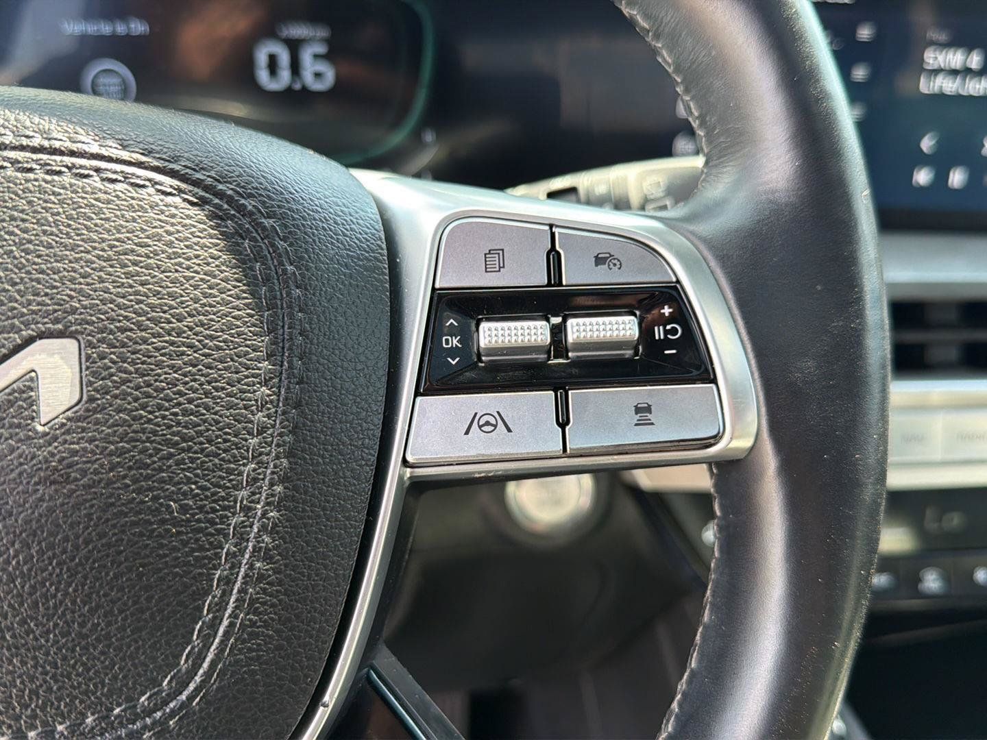 Used 2023 Kia Telluride EX X-Line AWD/4WD image 24