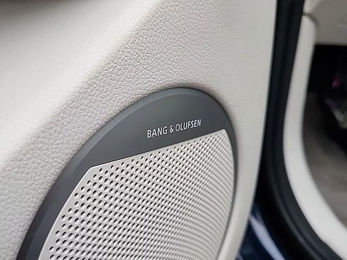 Used 2025 Genesis GV60 Performance image 6