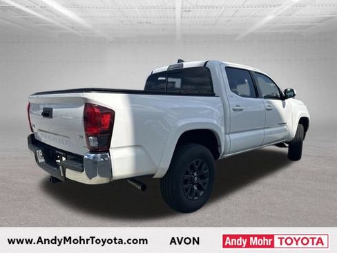 Used 2023 Toyota Tacoma SR5 AWD/4WD image 8