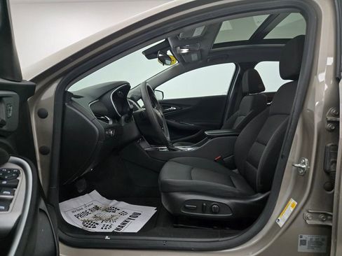 Used 2024 Chevrolet Malibu LT image 19