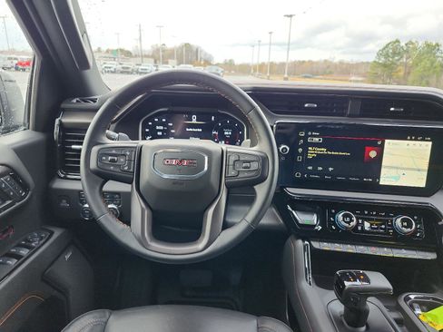 Certified 2023 GMC Sierra 1500 AT4 image 13