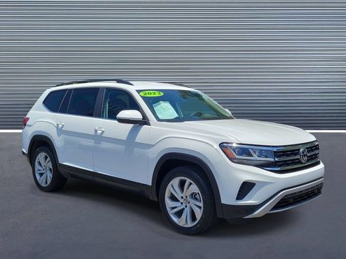Used 2023 Volkswagen Atlas SE FWD image 2