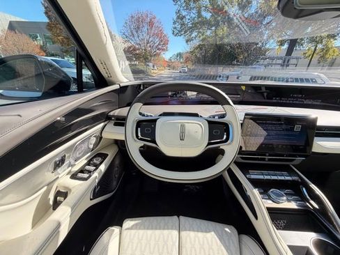 New 2026 Lincoln Nautilus Black Label image 8