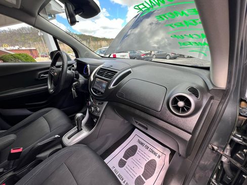 Used 2016 Chevrolet Trax LT w/ LPO, Protection Package image 23