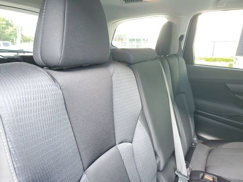 Used 2024 Subaru Ascent Premium AWD/4WD image 25