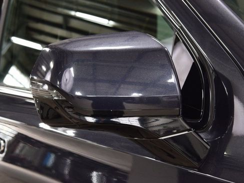 Used 2023 Chevrolet Tahoe High Country w/ LPO, Illumination Package image 17