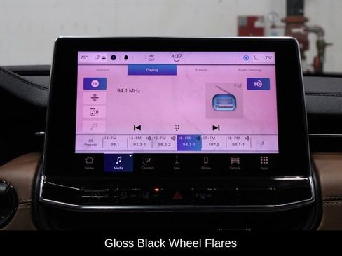 Used 2022 Jeep Compass Limited w/ Elite Group image 30