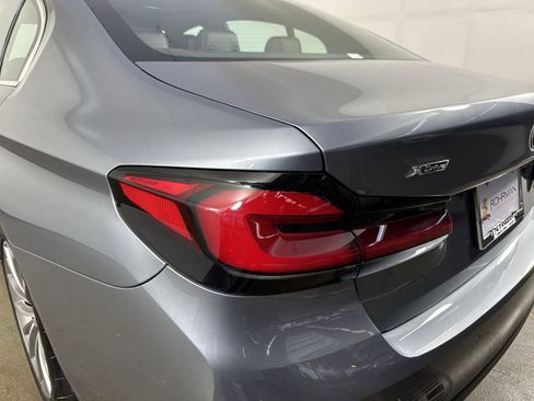 Used 2022 BMW 540i xDrive w/ Premium Package image 31