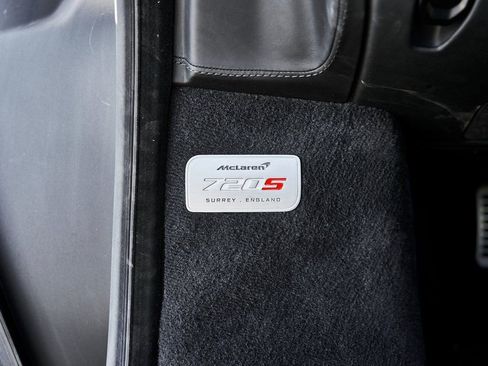 Used 2019 McLaren 720S RWD image 37