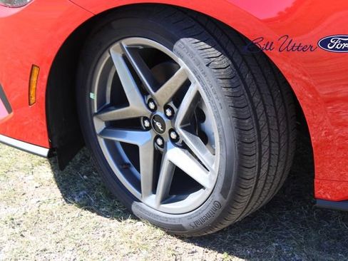 New 2026 Ford Mustang Coupe image 5