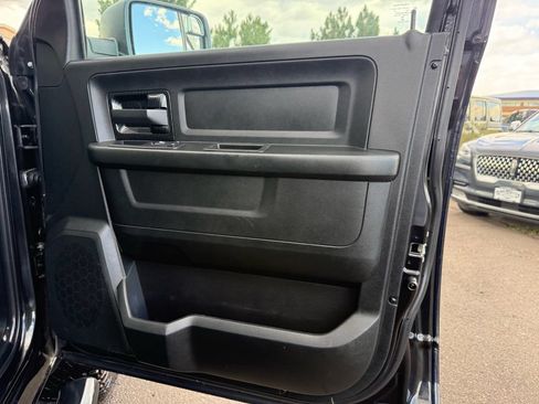 Used 2018 RAM 1500 Express w/ Express Value Package AWD/4WD image 29