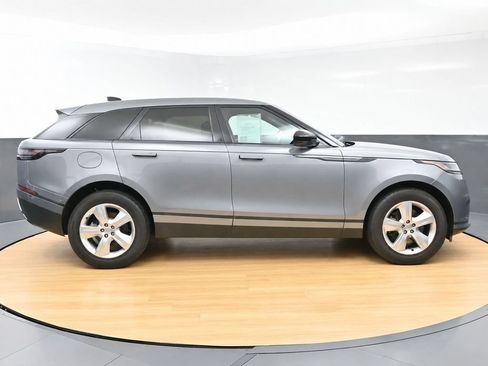 Used 2025 Land Rover Range Rover Velar S AWD/4WD image 3
