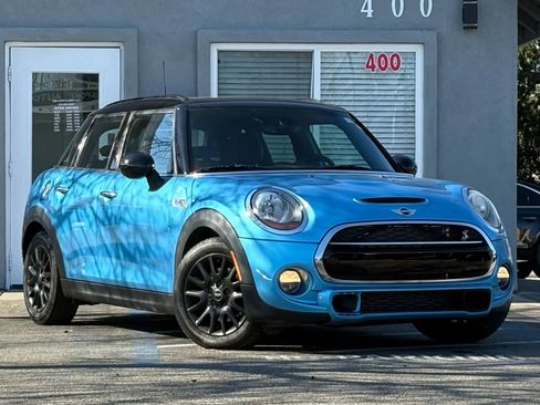 Used 2017 MINI Cooper S image 3