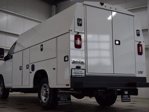 New 2025 Chevrolet Express 3500 w/ Power Convenience Package RWD image 6