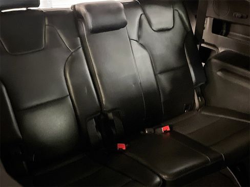 Used 2022 Kia Telluride S image 28