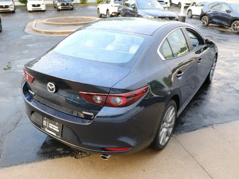 Used 2025 MAZDA MAZDA3 s FWD image 4