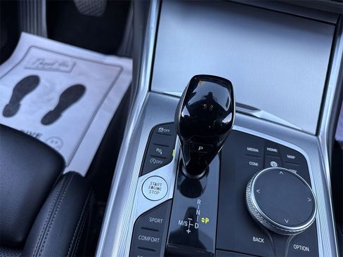 Used 2022 BMW 330i Sedan image 18