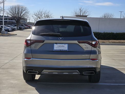 Used 2026 Acura MDX SH-AWD image 16